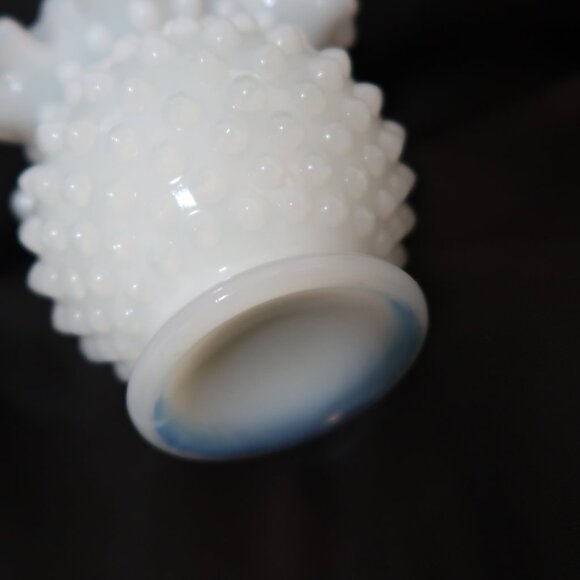Vintage Milk Glass Vase Ruffled Edge White Textured No Markings Found 4.5 inch H - Picture 8 of 9